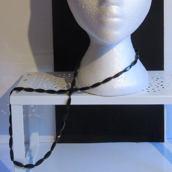 30" Mourning Necklace, Whitby Jet Onyx beads, Vintage/Antique, Flapper - Picture 1 of 6